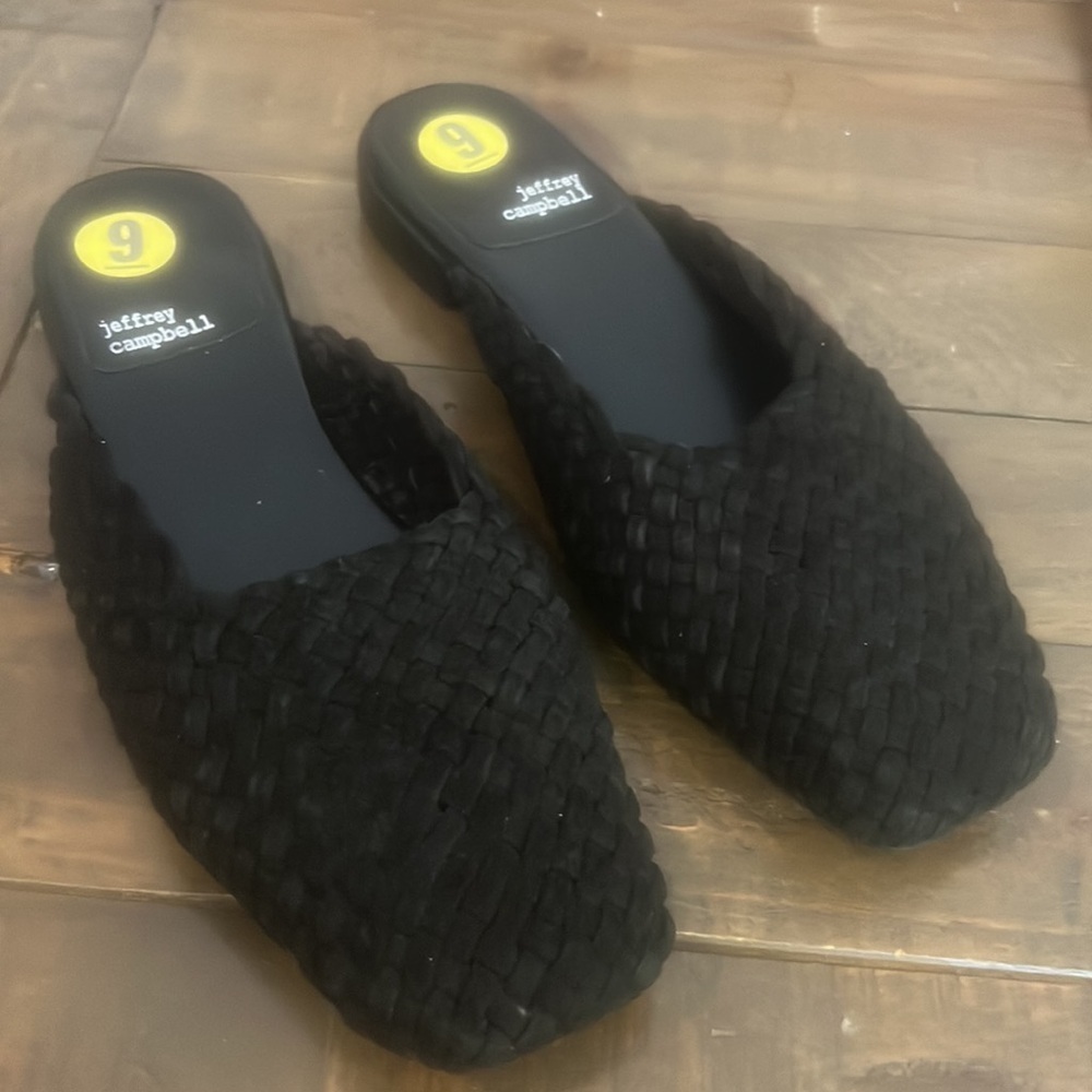 Jeffrey Campbell Black Interweave Slip on Mule Slides Women's Size 9 NWOT